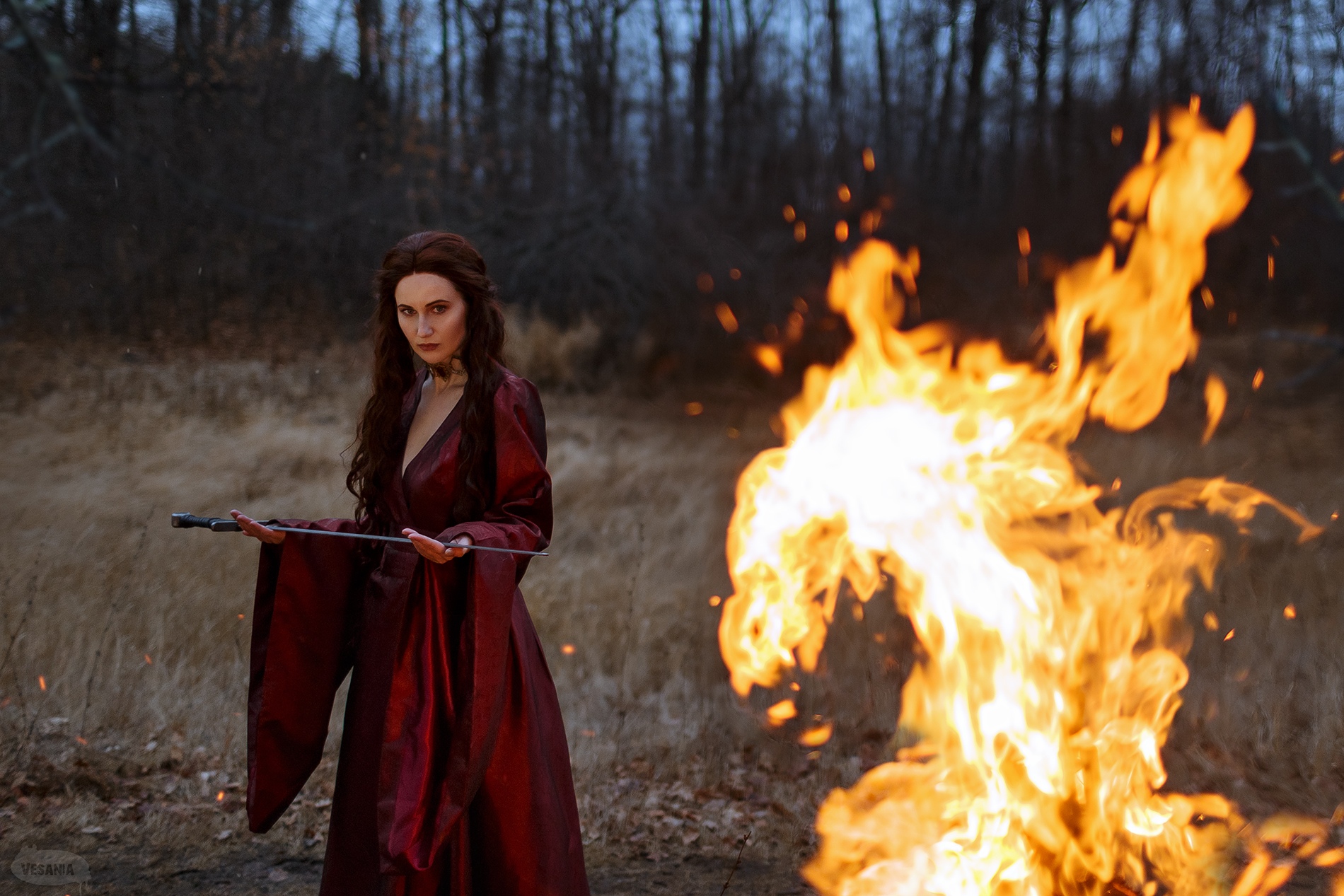 Жрица огня из игры престолов актриса фото