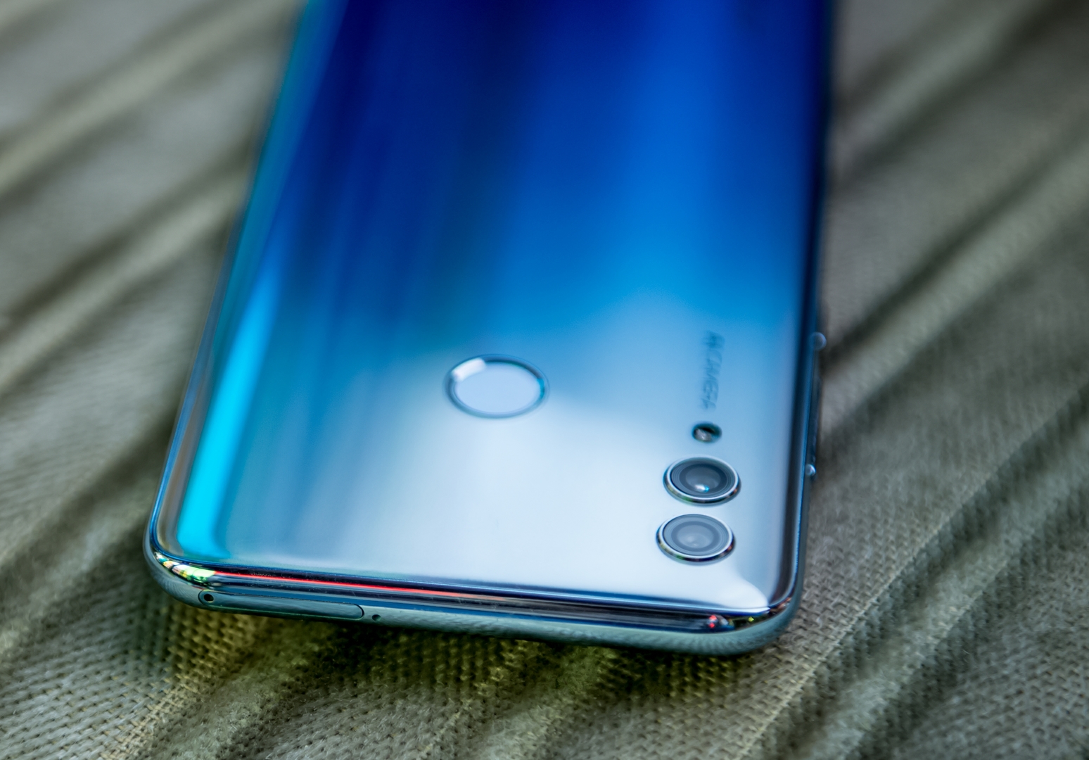 Хонор 10 фото. Хонор 10x Lite. Смартфон хонор 10 Лайт. Корпус хонор 10 Лайт. Honor 10 Lite narxi.