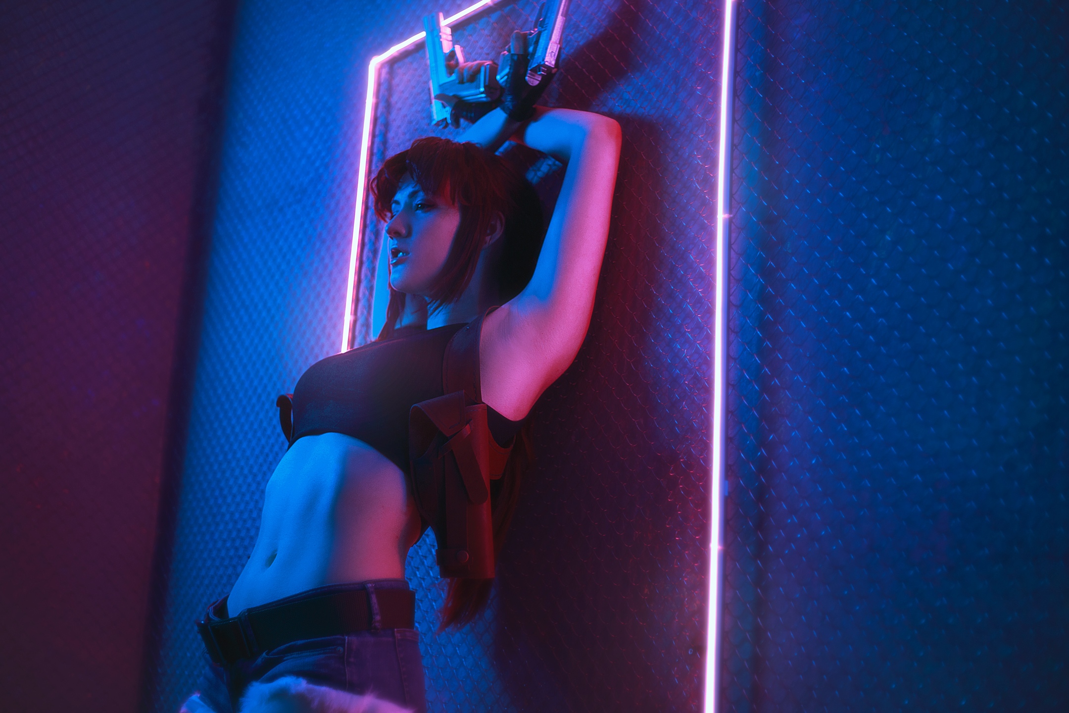 Лучший косплей недели - Йеннифэр в Cyberpunk 2077, сексуальная Леди Димитреску, Элли и аниме